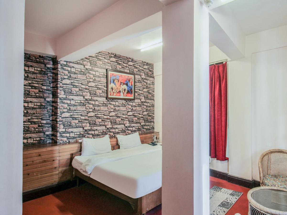 Collection O 83797 Hotel Tibet Home Дарджилинг Екстериор снимка